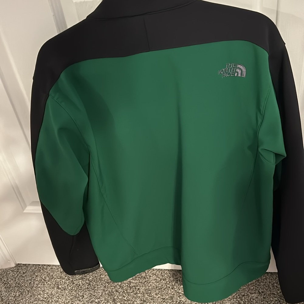 Men’s north face jacket - Picture 4 of 4